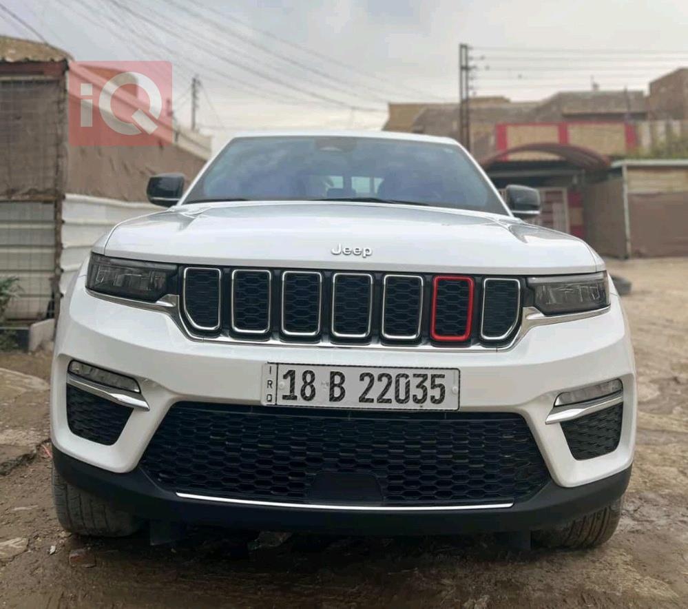 جيب جراند شيروكي